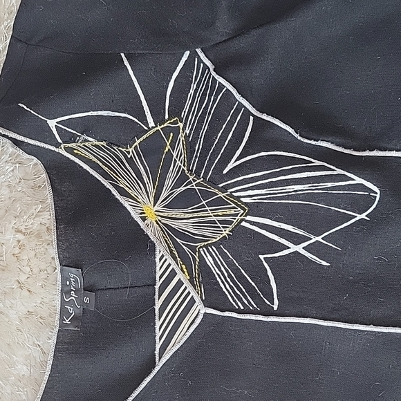 KD Spring Top - Picture 3 of 4